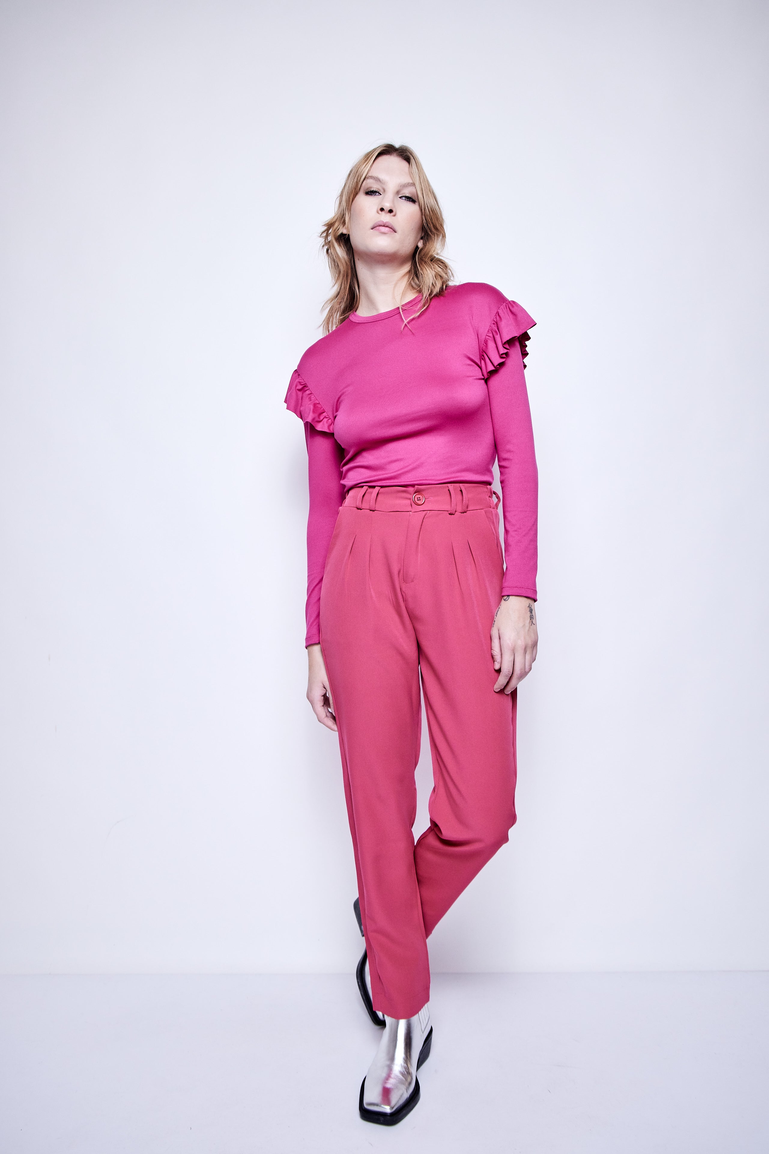 REMERA NINA
