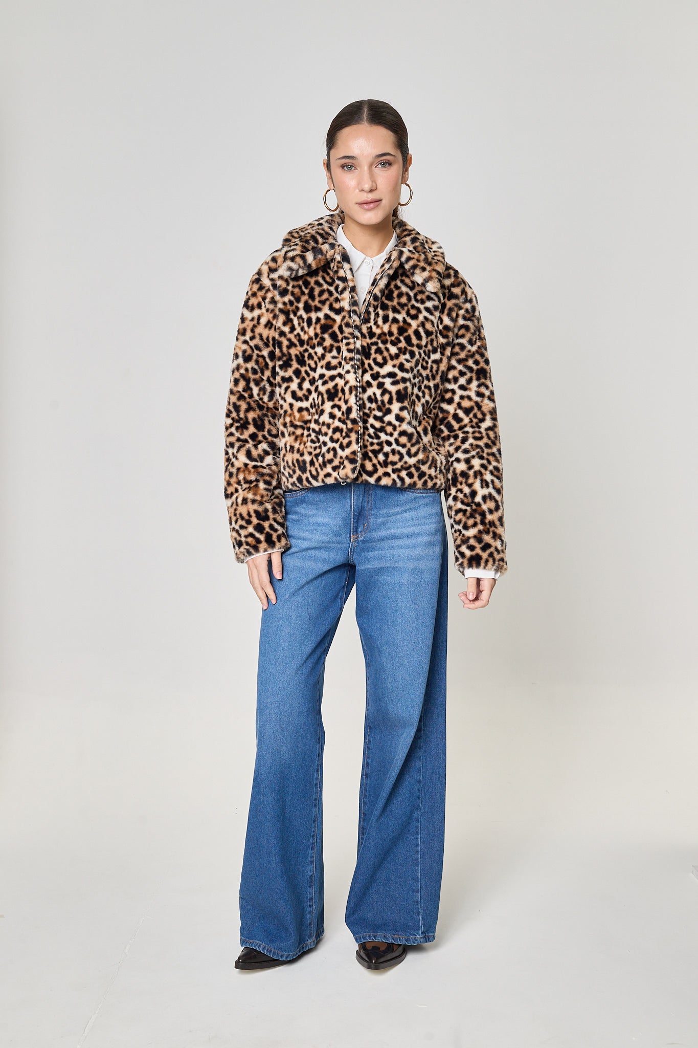 CAMPERA WOLF