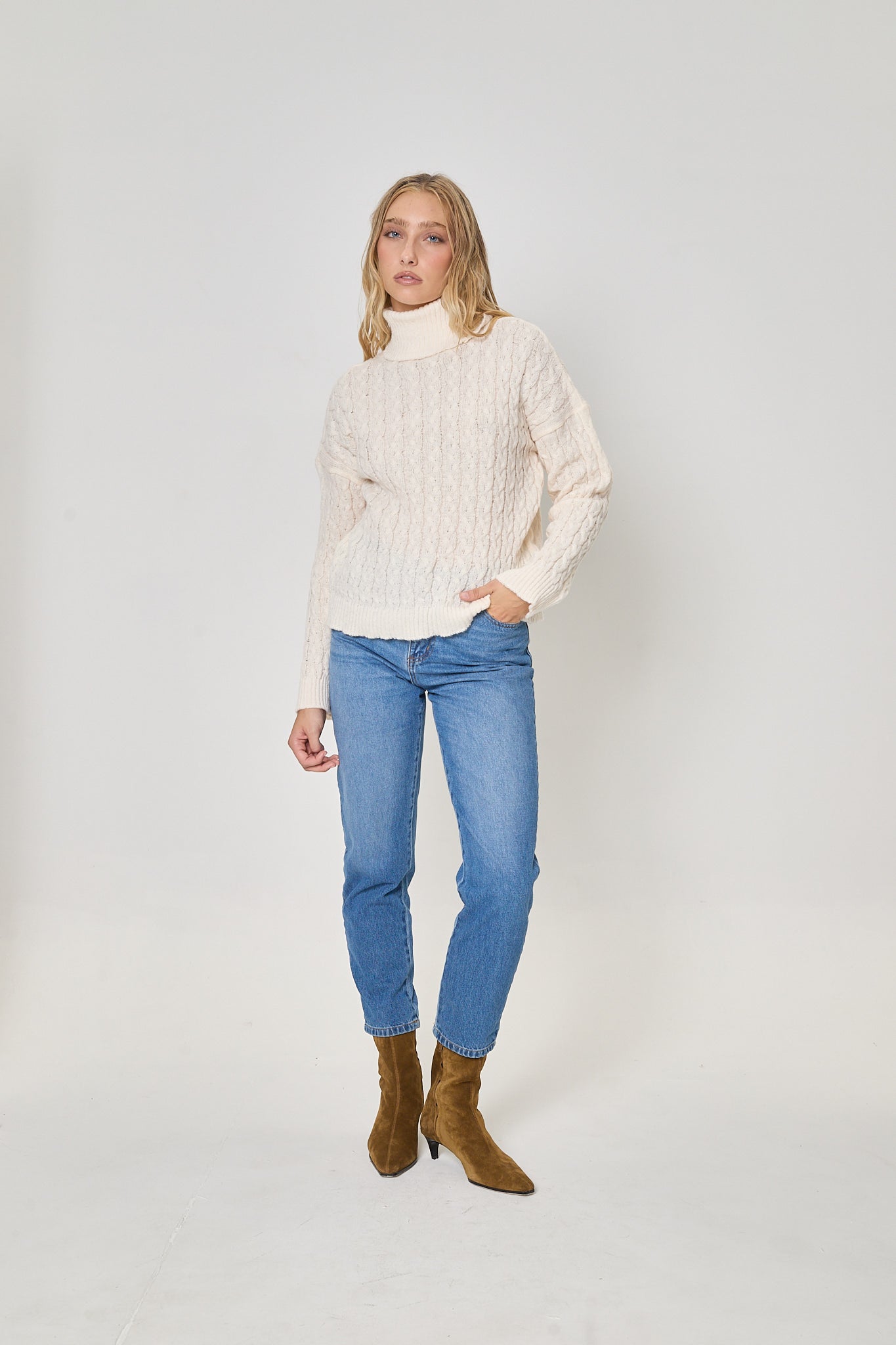 SWEATER RIFF