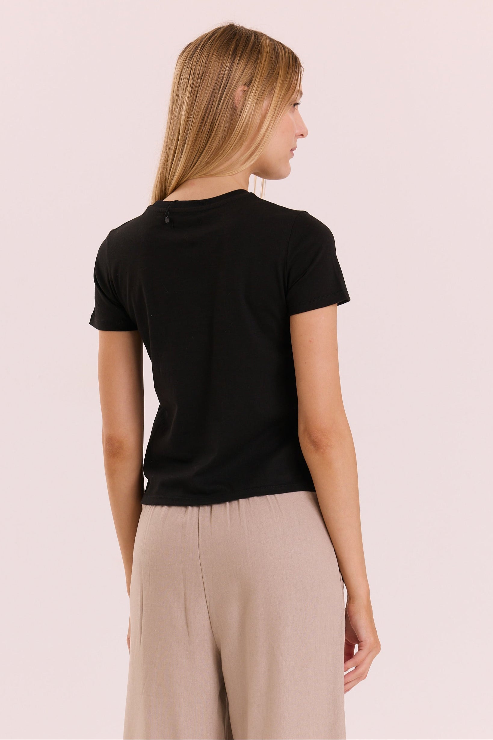 REMERA CHARLY SS26