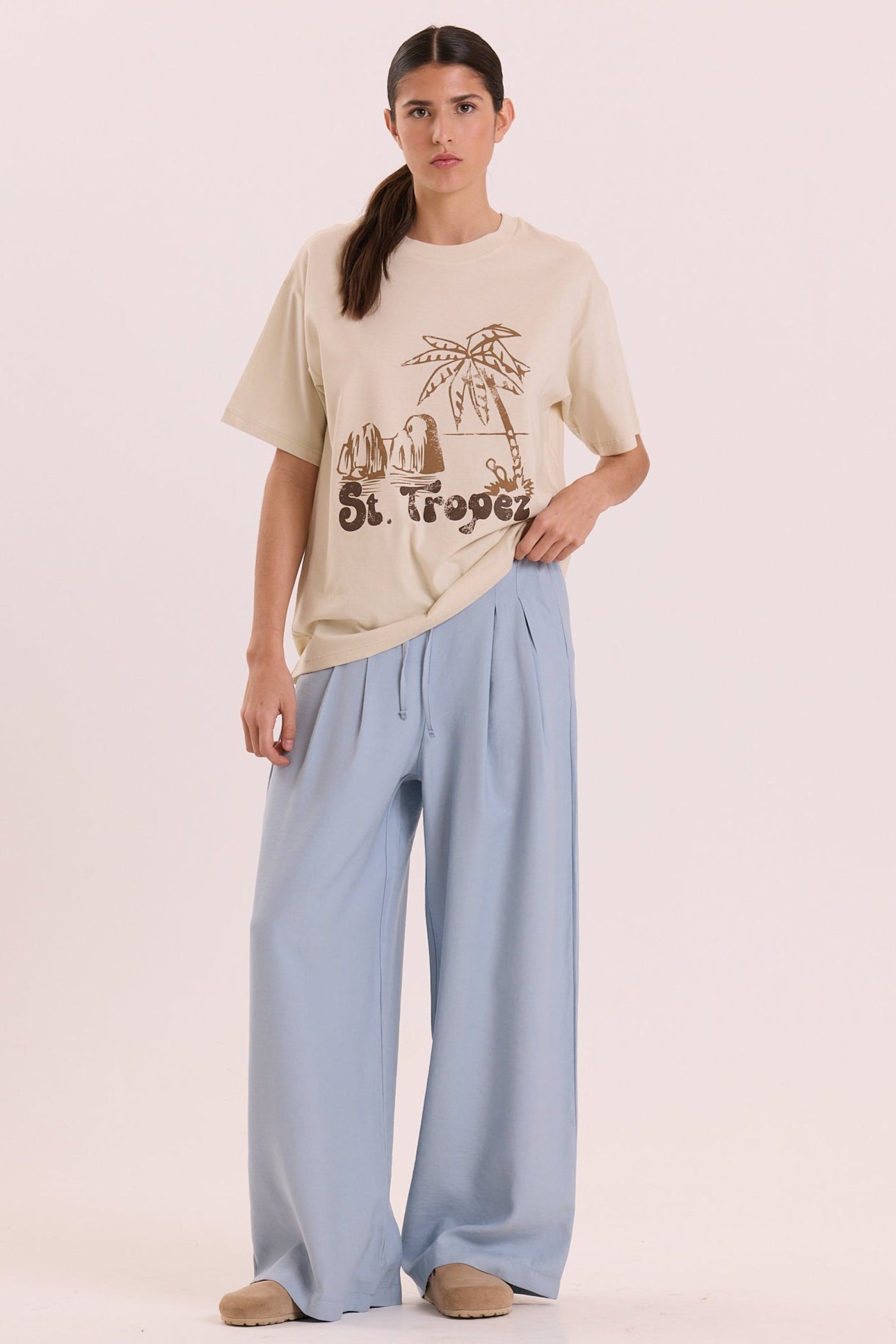 REMERA ST TROPEZ