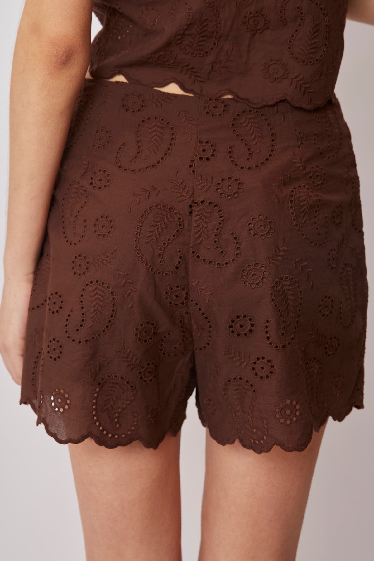 SHORT ANGELES