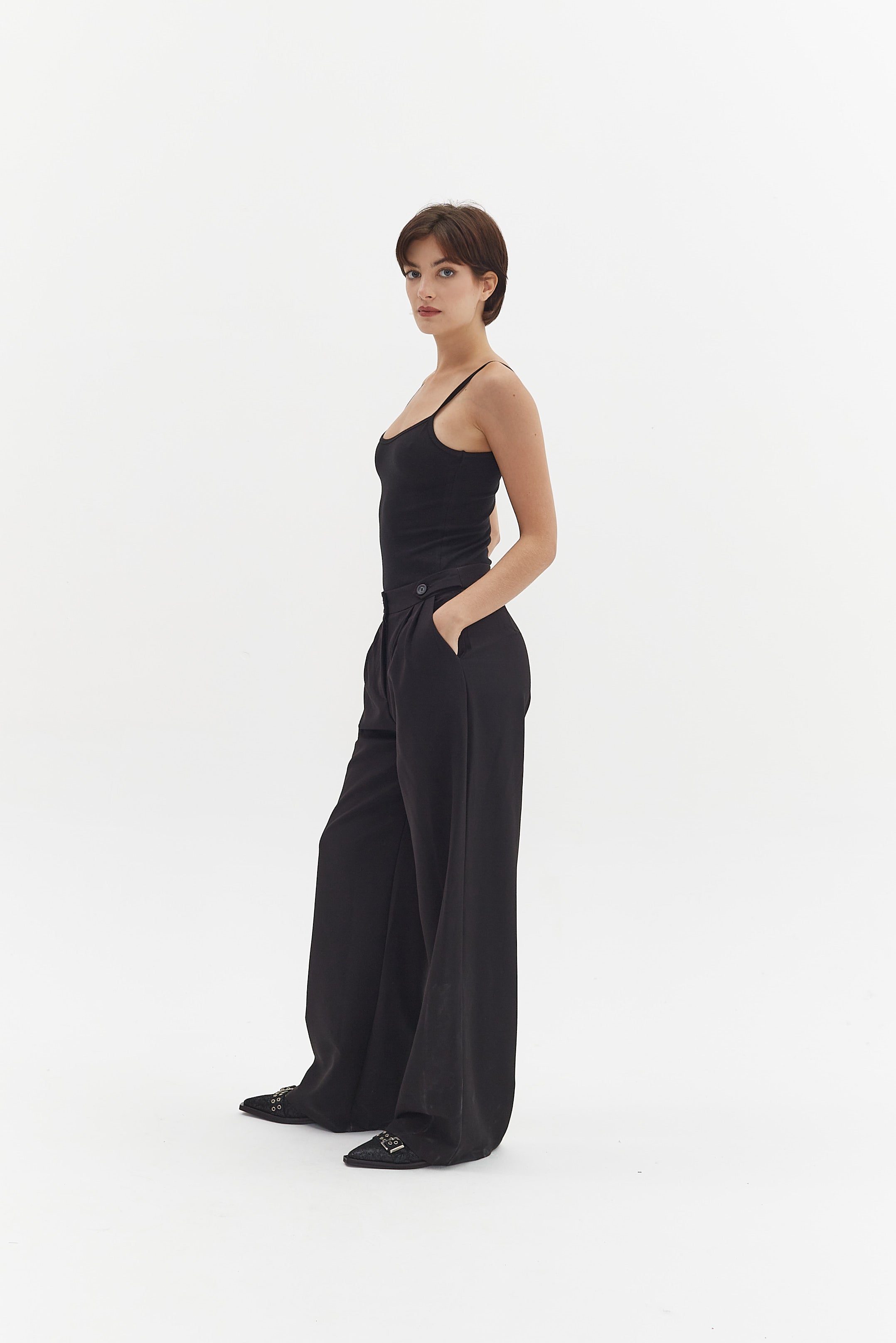 MUSCULOSA BASIC