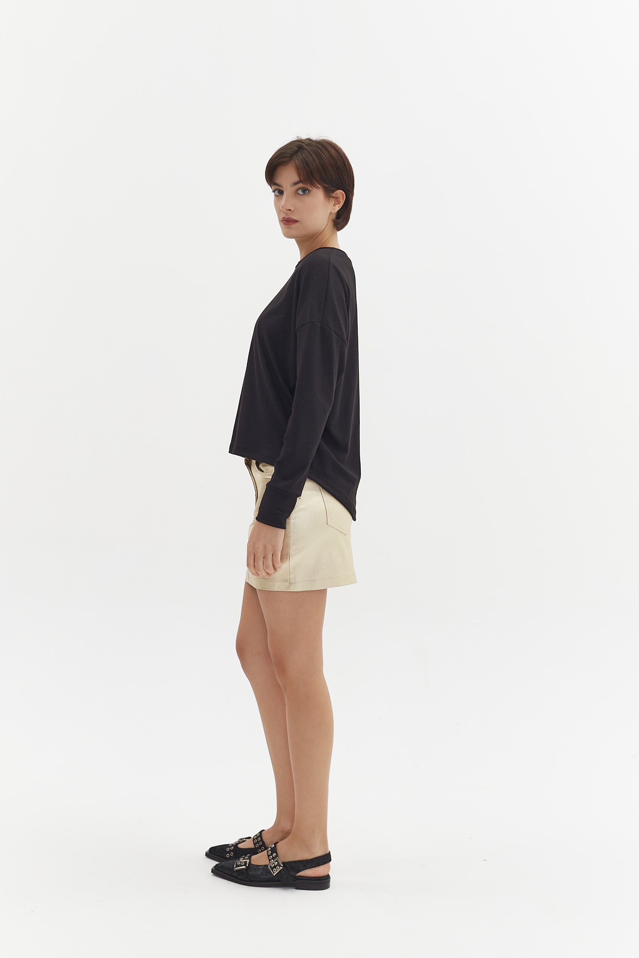REMERA LEONORA