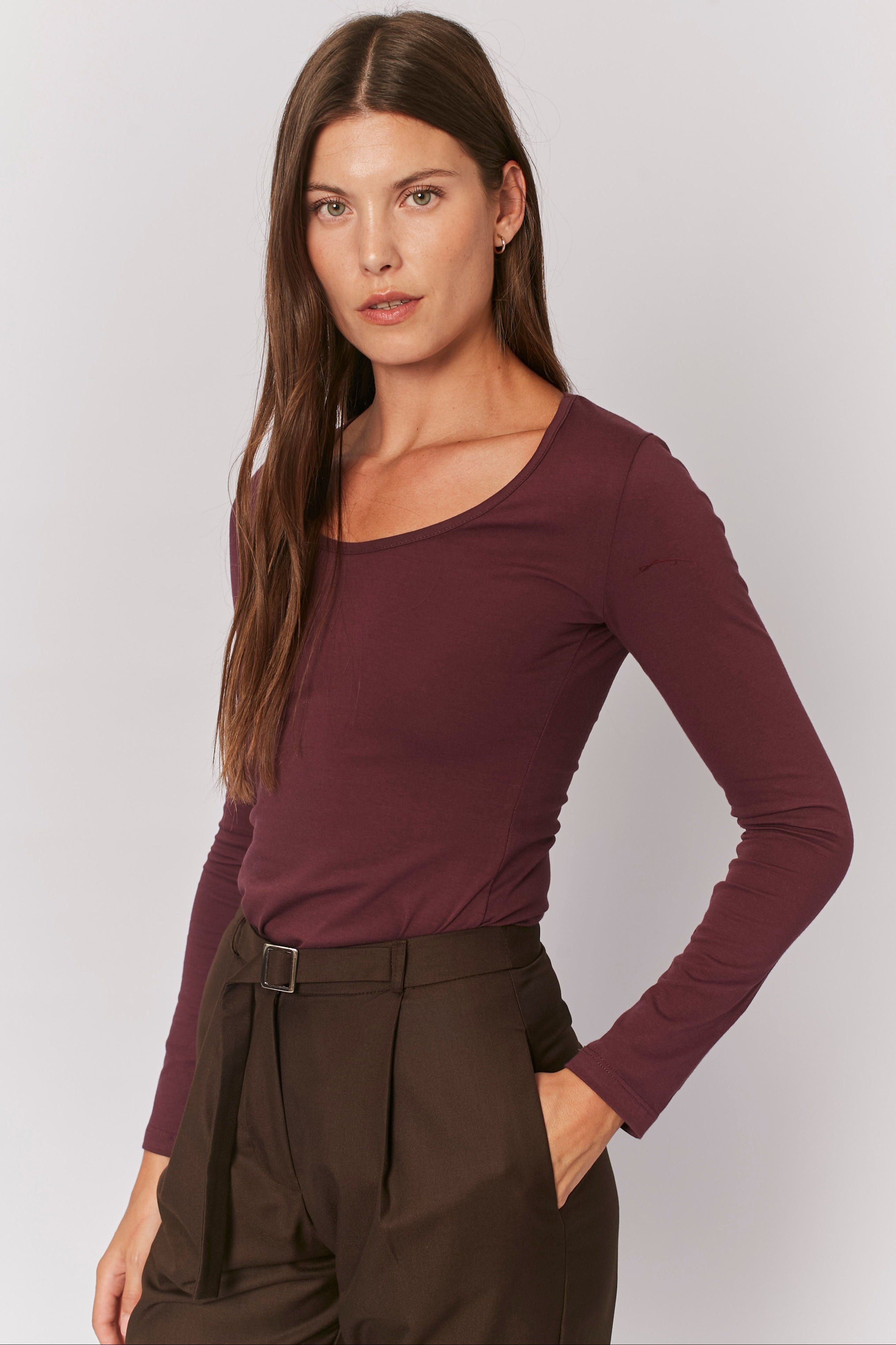 REMERA ALBA