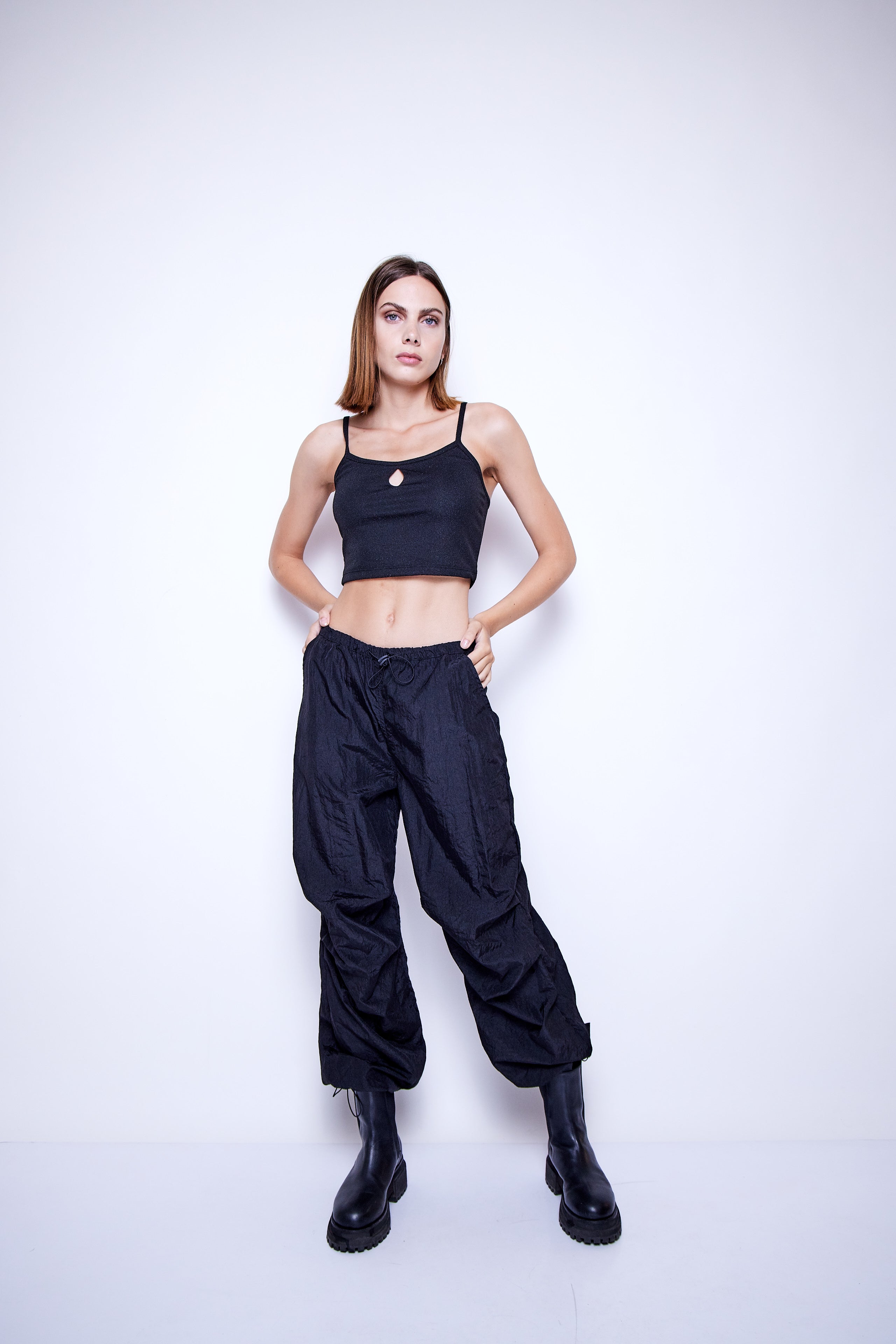 TOP ZANDRA
