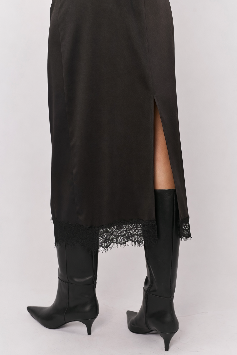 FALDA REFLECTIVE