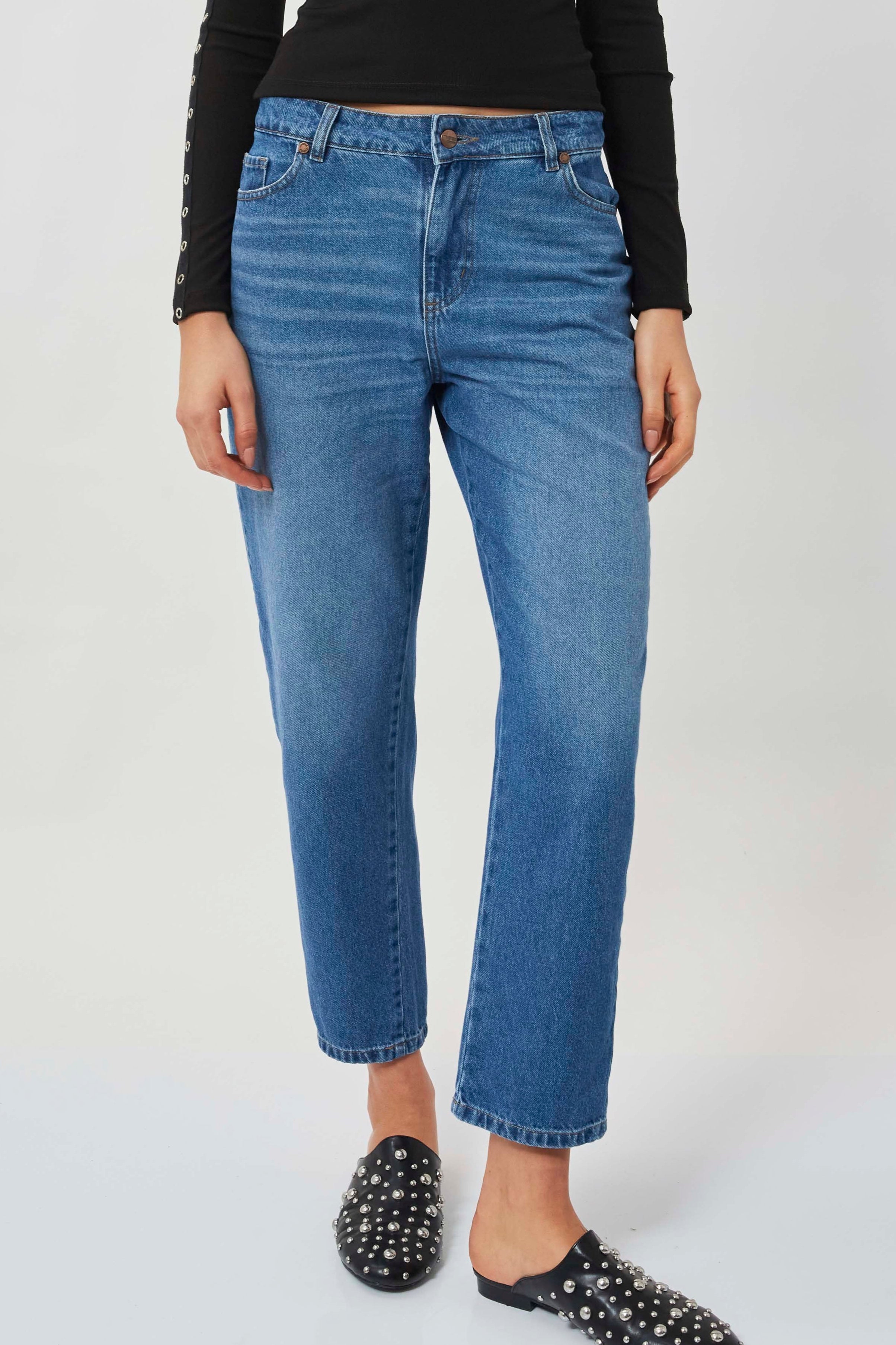 JEAN 11900