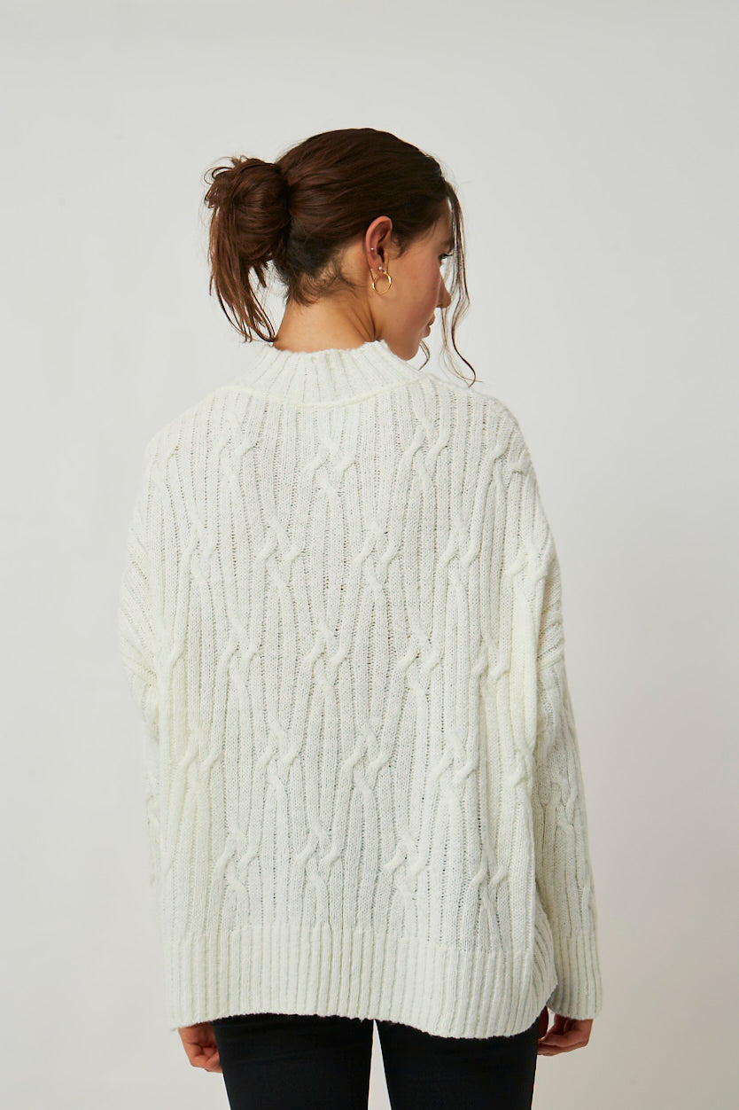 SWEATER THE POLICE