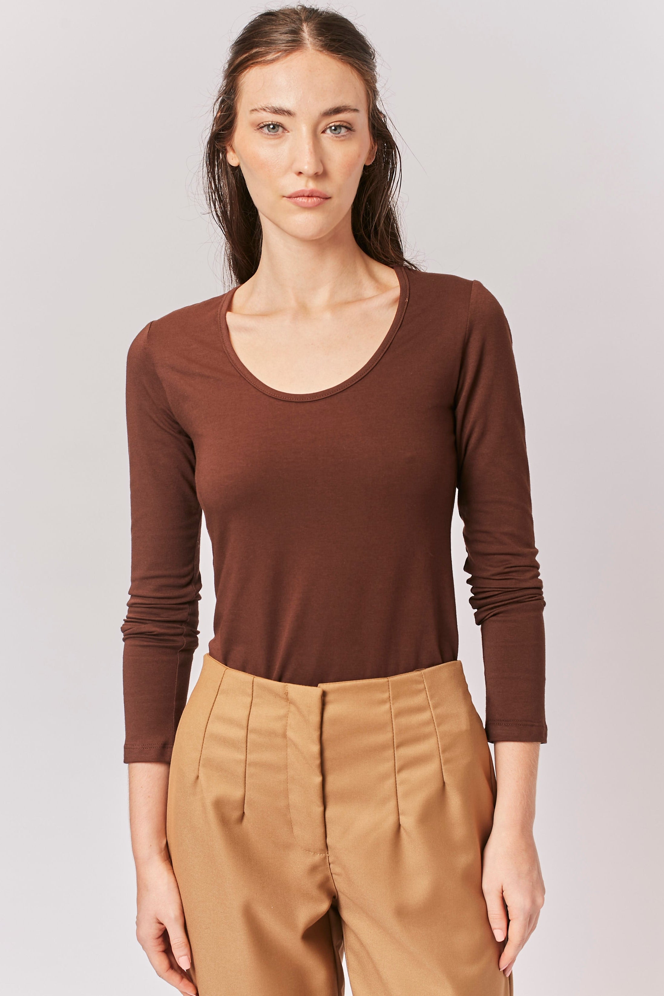 REMERA ALBA