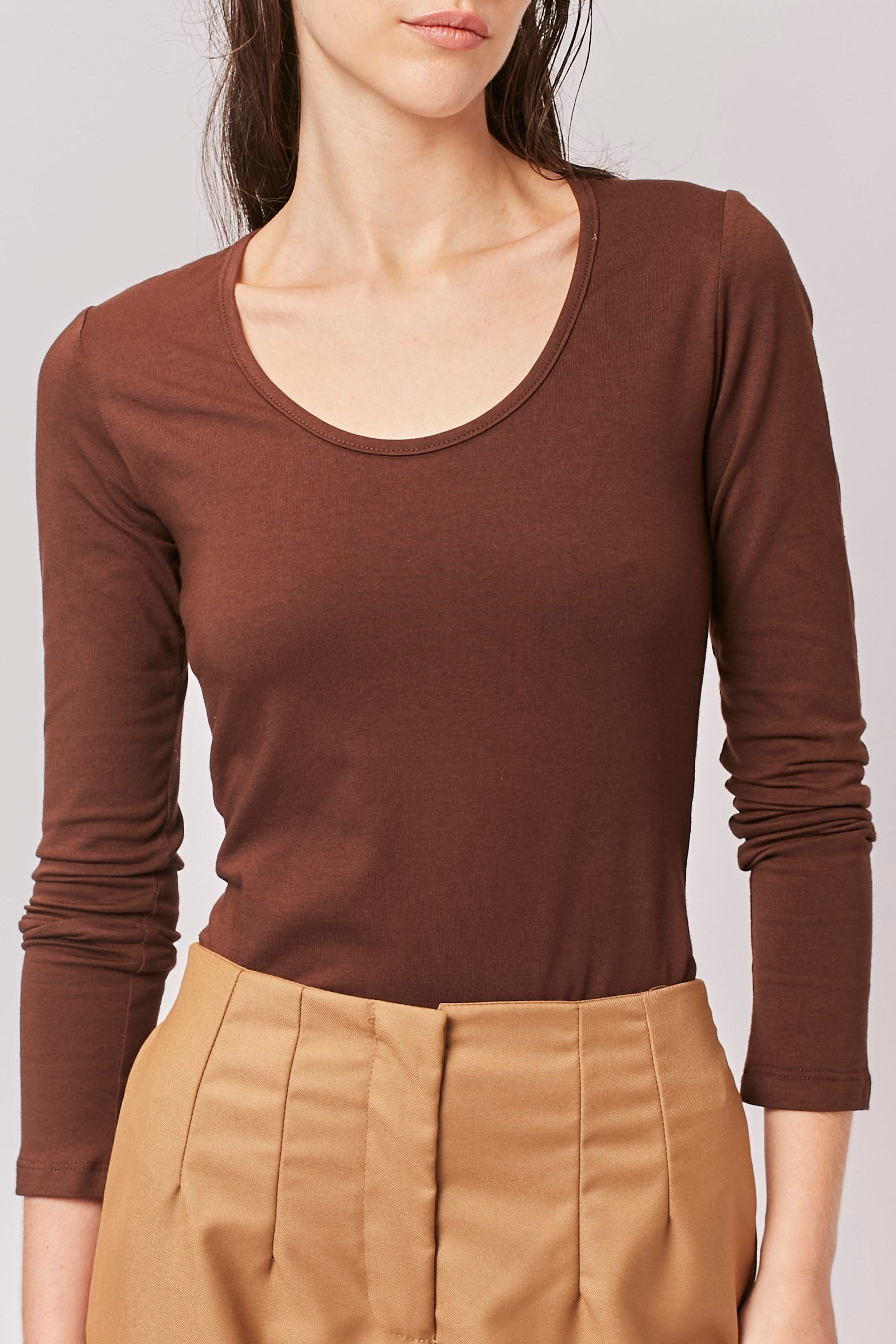 REMERA ALBA