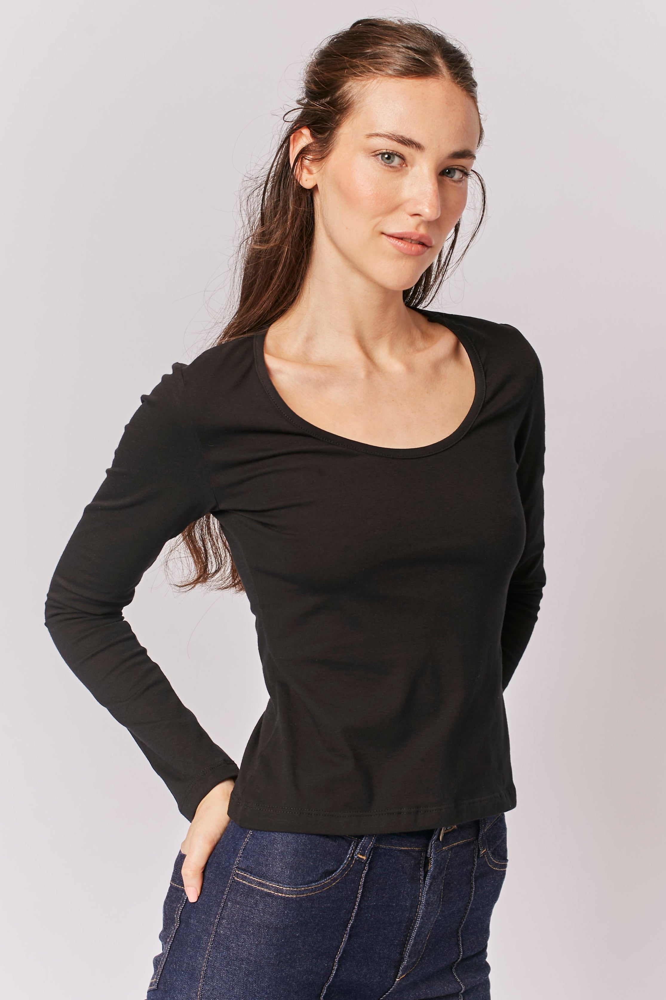REMERA ALBA