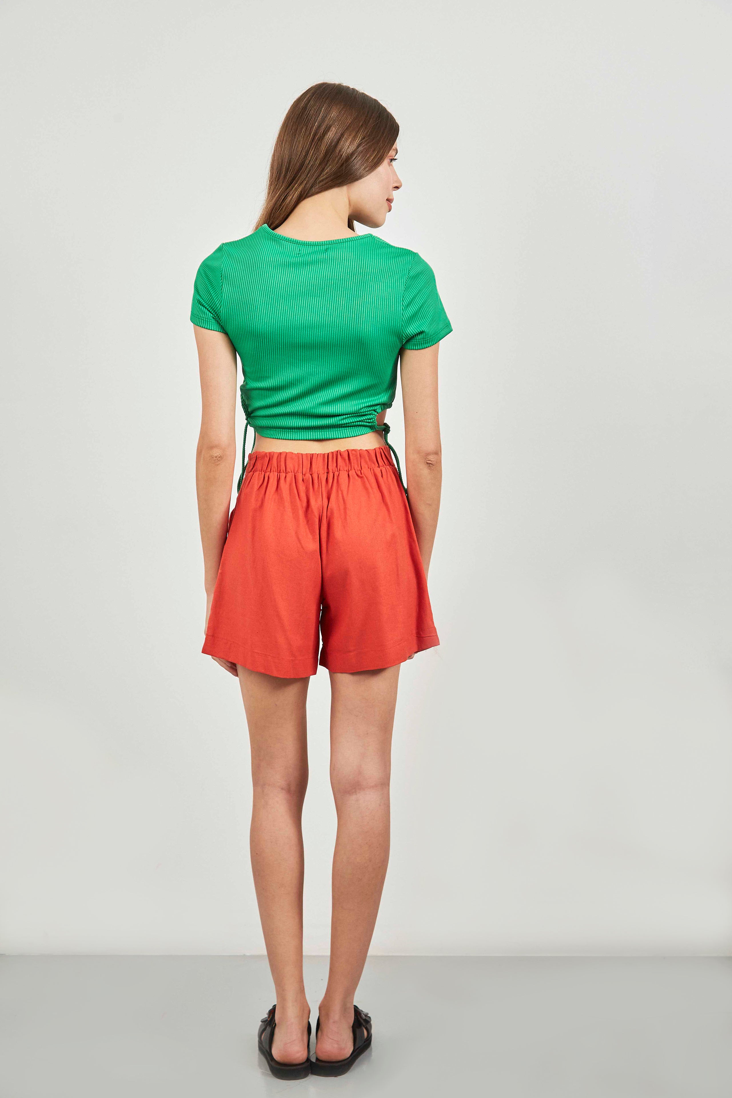 SHORT GOLDA
