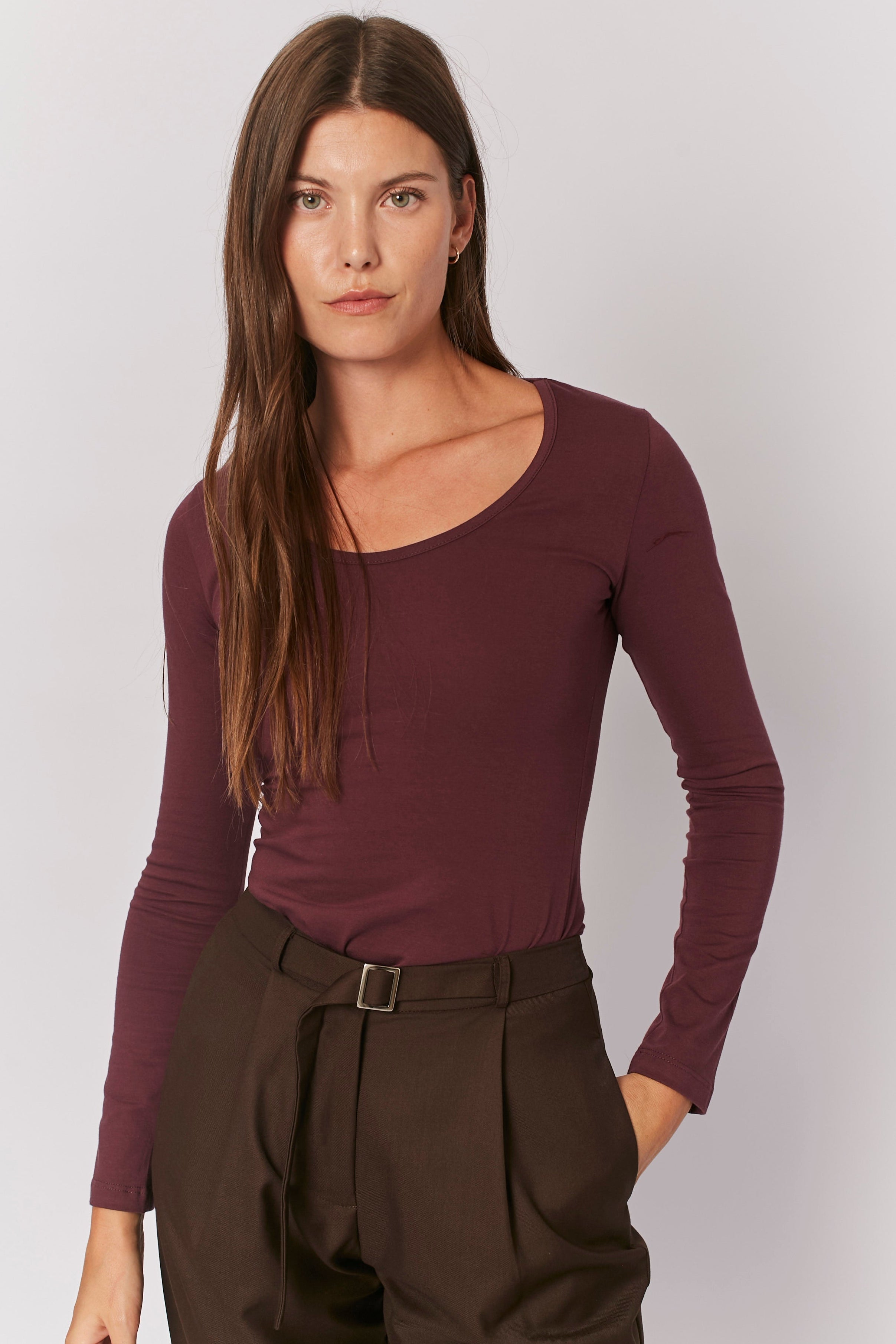 REMERA ALBA